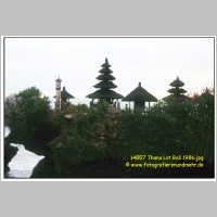 14557 Thana Lot Bali 1986.jpg